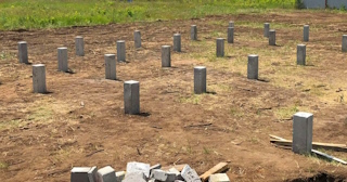 Фундамент на забивных жб сваях под ключ в Чистополе - фундамент из забивных железобетонных свай цена от 3135 руб/м2